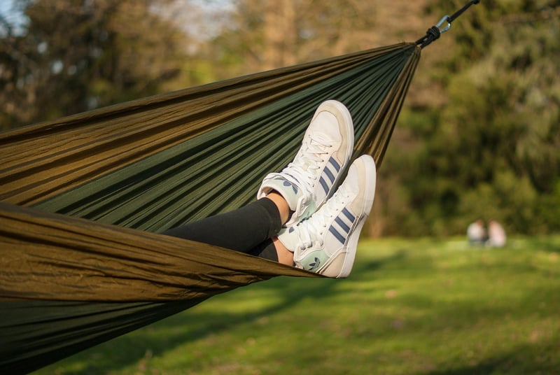 Swinging hammocks